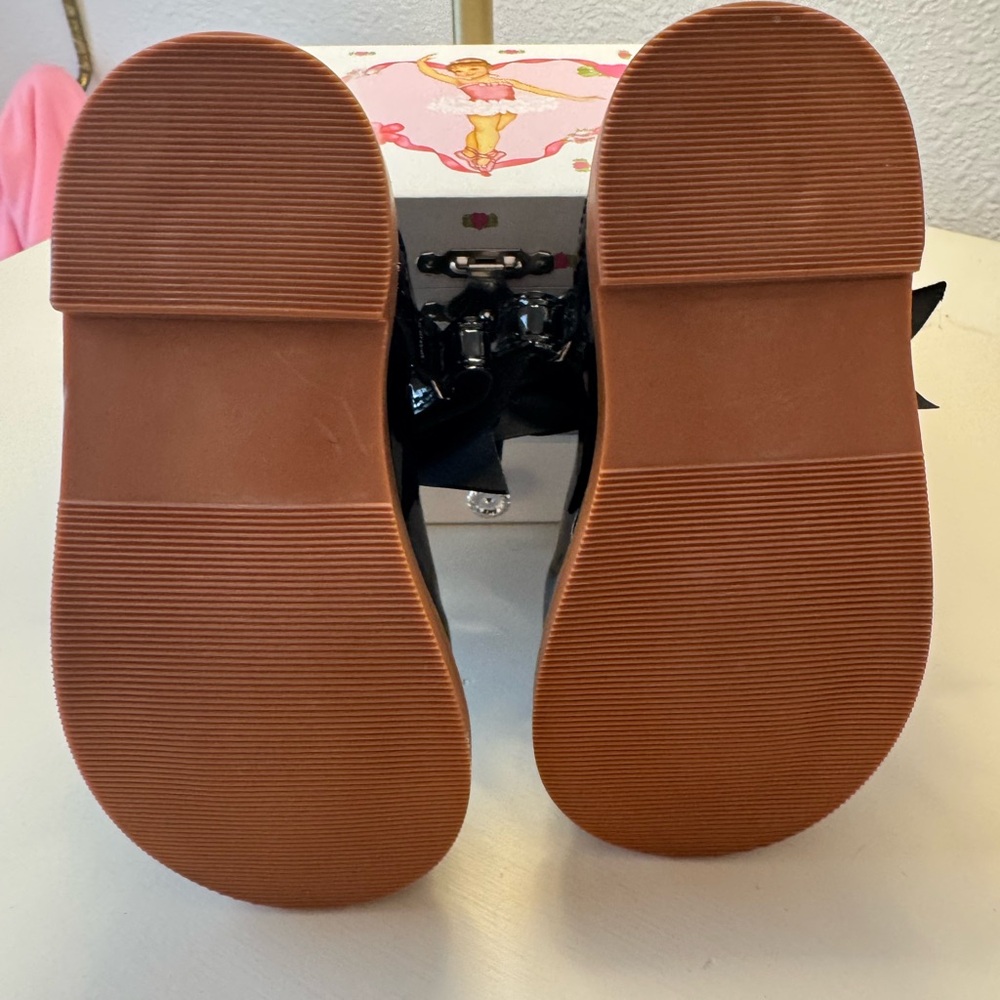 Black Patent Bow-strap Mary Jane - Picture 6 of 6